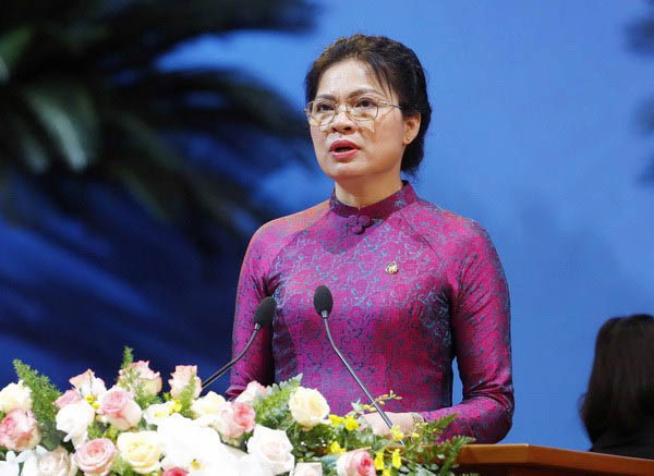 Đồng chí Hà Thị Nga tái đắc cử Chủ tịch Hội Liên hiệp Phụ nữ Việt Nam